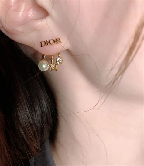 dior ピアス 華奢|DIOR .